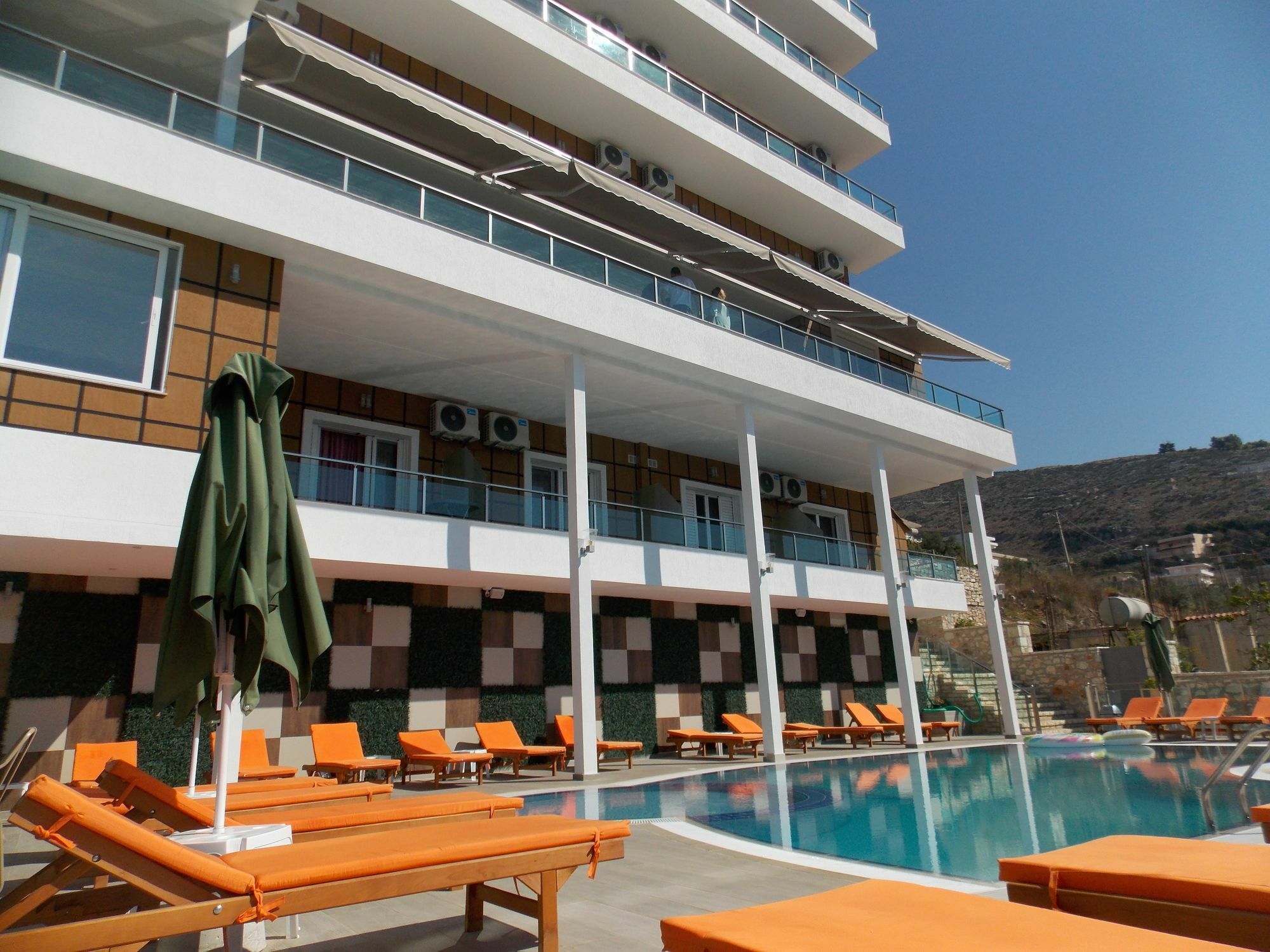 Mucobega Hotel 2 Sarande Exterior photo